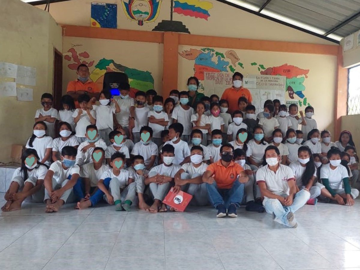 🌳 Throwback Thursday! 👫 Children in Sani Isla, a Kichwa community in the heart of the Ecuadorian Amazon, celebrate World Rainforest Day.
