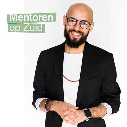 EMI - Hogeschool Rotterdam (@emiopzuid) on Twitter photo “Deze kinderen zijn niet zielig, maar juist buitengewoon krachtig, gepassioneerd en waardevol. <a href="/KarimAmgharNL/">Karim Amghar</a> deelt zijn persoonlijk verhaal over het belang van mentoring voor het programma Mentoren op Zuid.
Zie: linkedin.com/feed/update/ur…
#IedereenHeeftEenMentorNodig “Deze kinderen zijn niet zielig, maar juist buitengewoon krachtig, gepassioneerd en waardevol. <a href="/KarimAmgharNL/">Karim Amghar</a> deelt zijn persoonlijk verhaal over het belang van mentoring voor het programma Mentoren op Zuid.
Zie: linkedin.com/feed/update/ur…
#IedereenHeeftEenMentorNodig