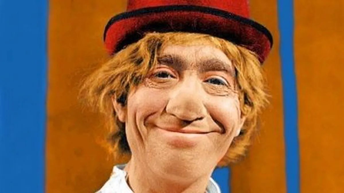 Aquí la primera de las CARTAS DESDE EL MÁS ALLÁ leída en la <a href="/La_SER/">Cadena SER</a> hace unas pocas horas en <a href="/HoyPorHoy/">Hoy por Hoy</a>, junto a <a href="/AngelsBarcelo/">Àngels Barceló</a>. Ya me contaréis. O no. 
#humor #cartas #radio #guion #GallinaTuruleca #Fofó
👇
Fofó cadenaser.com/audio/16939117… a través de <a href="/La_SER/">Cadena SER</a>