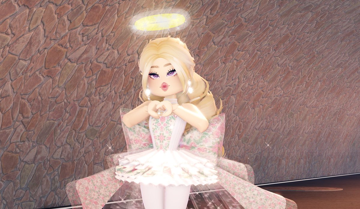 100k diamonds giveaway !

✧ follow me + <a href="/LeafyLeaa/">Lea</a> w/🔔
✧ like and repost

stay active 
#robux #royalehigh