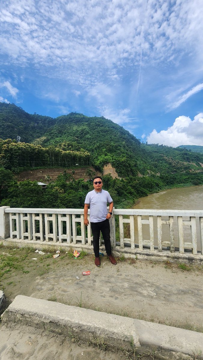 TeaHvl's tweet photo. Chhimtuipui Lei
Lawngtlai &amp; Siaha District Border https://t.co/DZEmt7TlGr