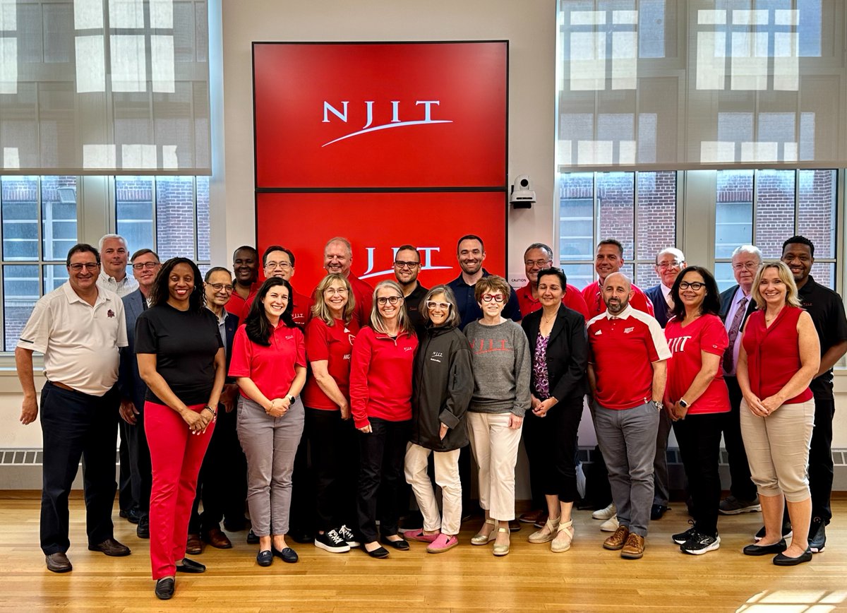 NJIT's tweet photo. The @NJIT President’s Council welcomes all of our faculty, staff and students back to campus for the first day of classes for our fall 2023 semester. 

https://t.co/UQHjfuKHHo https://t.co/mwvZ57qU9f