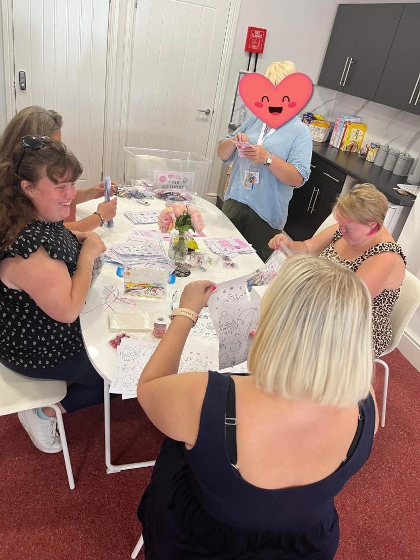 Our charity volunteers have been very busy today getting our Halloween activity packs ready 🎃👻🕸️

These packs will be made over the next few weeks, and then will be handed out at events over the Halloween season 🎃

#charity #volunteers #community #lovebassetlaw #fthc