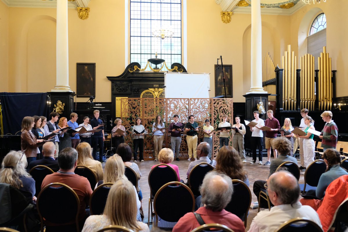 stileantico's tweet photo. We had a fantastic few days’ music-making this weekend with this year’s Youth Consort! It was a privilege for us to work with these young singers and hear their sound develop. Thank you all for your hard work and musicianship, and for making it so much fun! https://t.co/tRTIMHK33U