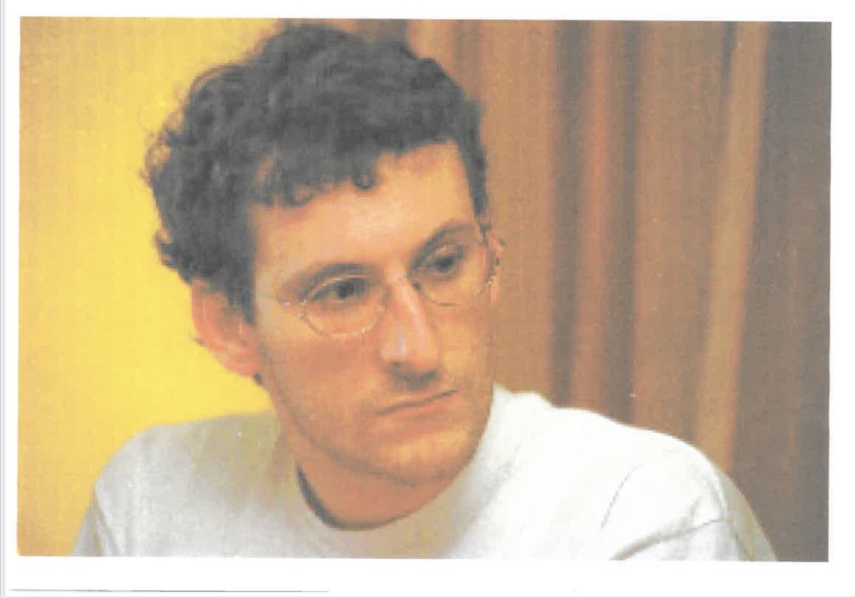 CM150500's tweet image. 🙏 In memoria di Nicolas Montigny, patriottu sinceru 
Tombu u 5 di settembre 2001
Tombu per nunda 
Sempre à fianc’à noi 
Sempre vivu
❤️❤️🕯❤️❤️