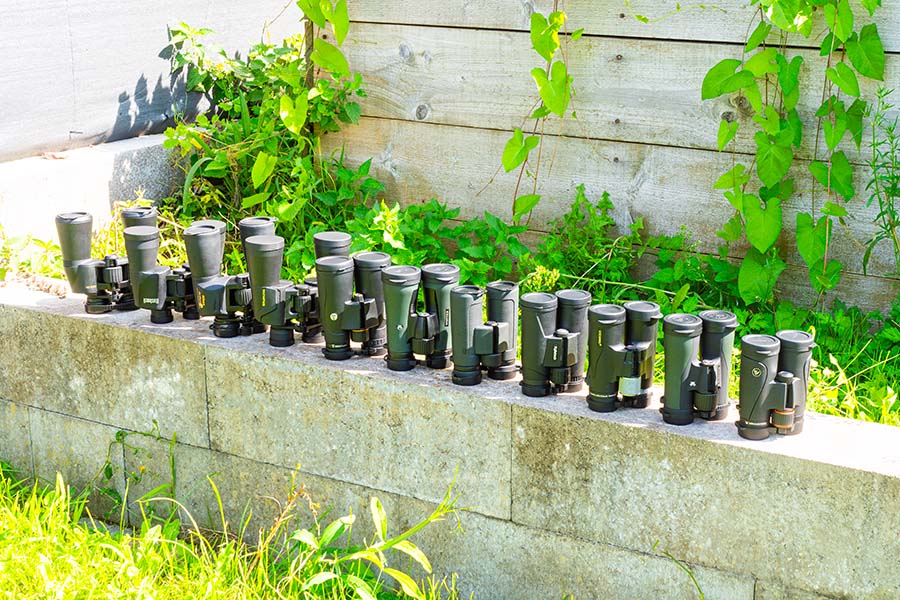 SelectosEU's tweet photo. Si vous voulez observer les oiseaux, le ciel ou vos voisins (on ne vous juge pas), on a testé 11 jumelles d'observation 📷
📷 Nos résultats de test : https://t.co/5PmocphV2X https://t.co/pslmg45AWZ