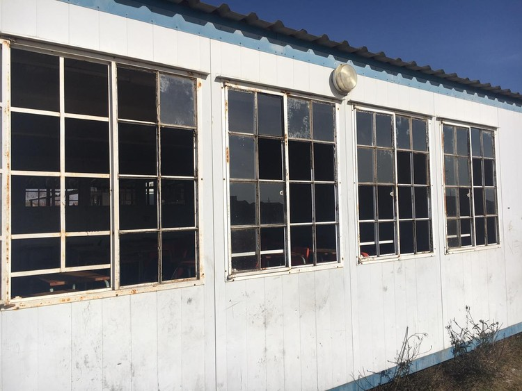 GroundUp_News's tweet photo. Learners’ complaints ignored at crumbling Tsakane school https://t.co/r8tuMx0E4q @equal_education @EducationGP1 
Photos: Tholakele Thabane https://t.co/0qBtLPMNFX