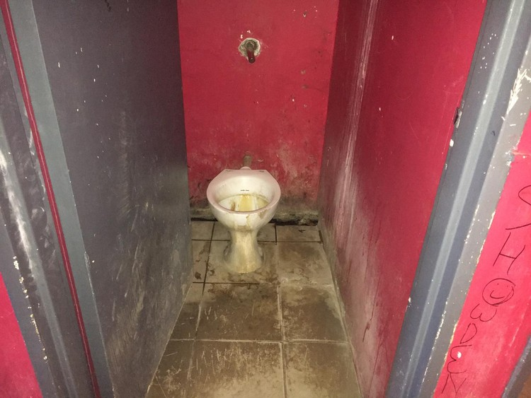 GroundUp_News's tweet photo. Learners’ complaints ignored at crumbling Tsakane school https://t.co/r8tuMx0E4q @equal_education @EducationGP1 
Photos: Tholakele Thabane https://t.co/0qBtLPMNFX
