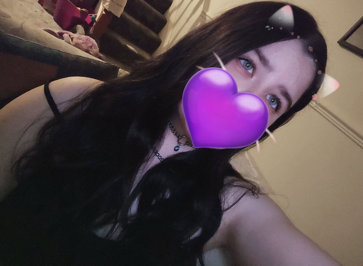 LittleFoxxKitt's tweet photo. 💜 https://t.co/y4KtXUinsW