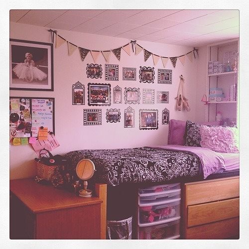 CampusGrotto's tweet photo. 25+ cool ideas to transform your college dorm room https://t.co/xASMaNEpUo https://t.co/IZo2hQy9mj