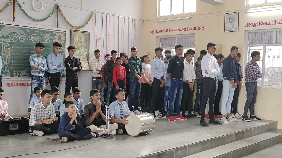 nssghssbvanakba's tweet image. NSS unit GHSS (B) VANAKBARA DIU.
Celebrate of Teachers day
New teacher ready to play a role of teacher on this special day.
#happyteachersday2023 
#Nssunit
#TeacherDay2023