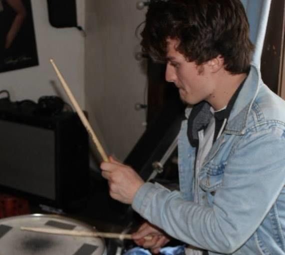 thinking about gareth teaching steve how to play drums