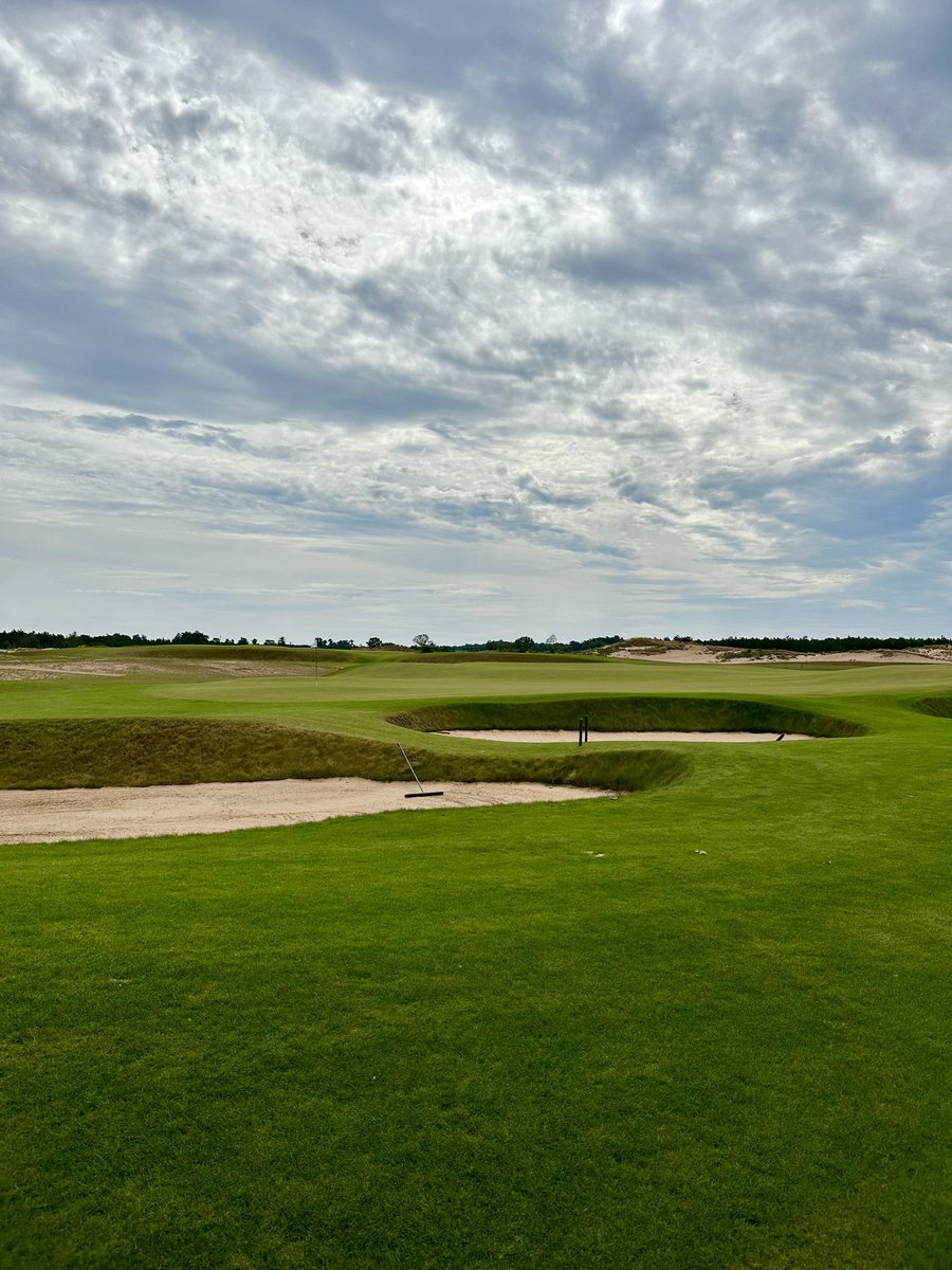 Frankie Borrelli (@frankieborrelli) on Twitter photo Let’s talk about a golf course that just vaulted into my top 5 all time. 
The Lido. This will be an Incredible video Let’s talk about a golf course that just vaulted into my top 5 all time. 
The Lido. This will be an Incredible video
