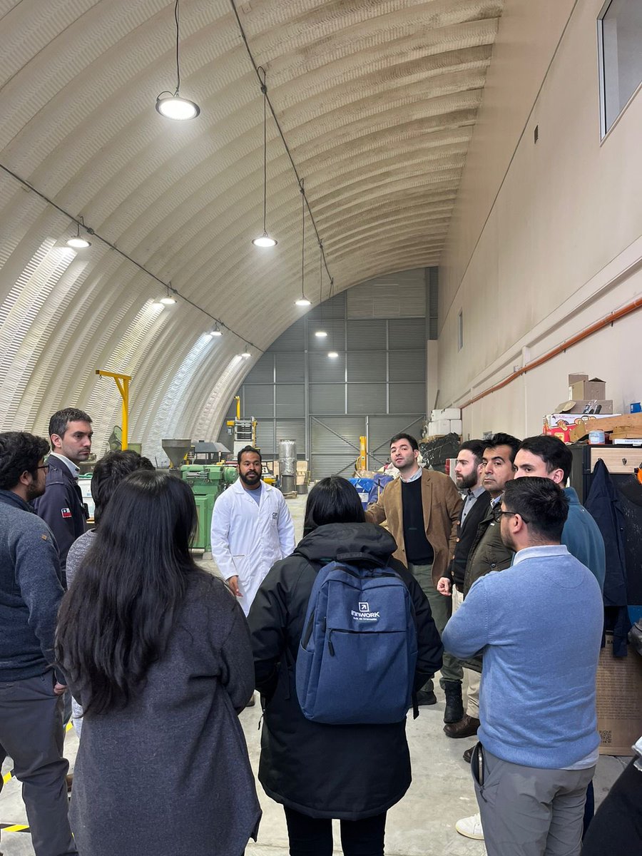cipachile's tweet photo. Hoy, CIPA es anfitrión de la mesa de innovación de @cidereb Juntos, industria y academia trabajamos en equipo para enfrentar desafíos y encontrar soluciones innovadoras. #CentrosAnid https://t.co/F1YspyRlGn