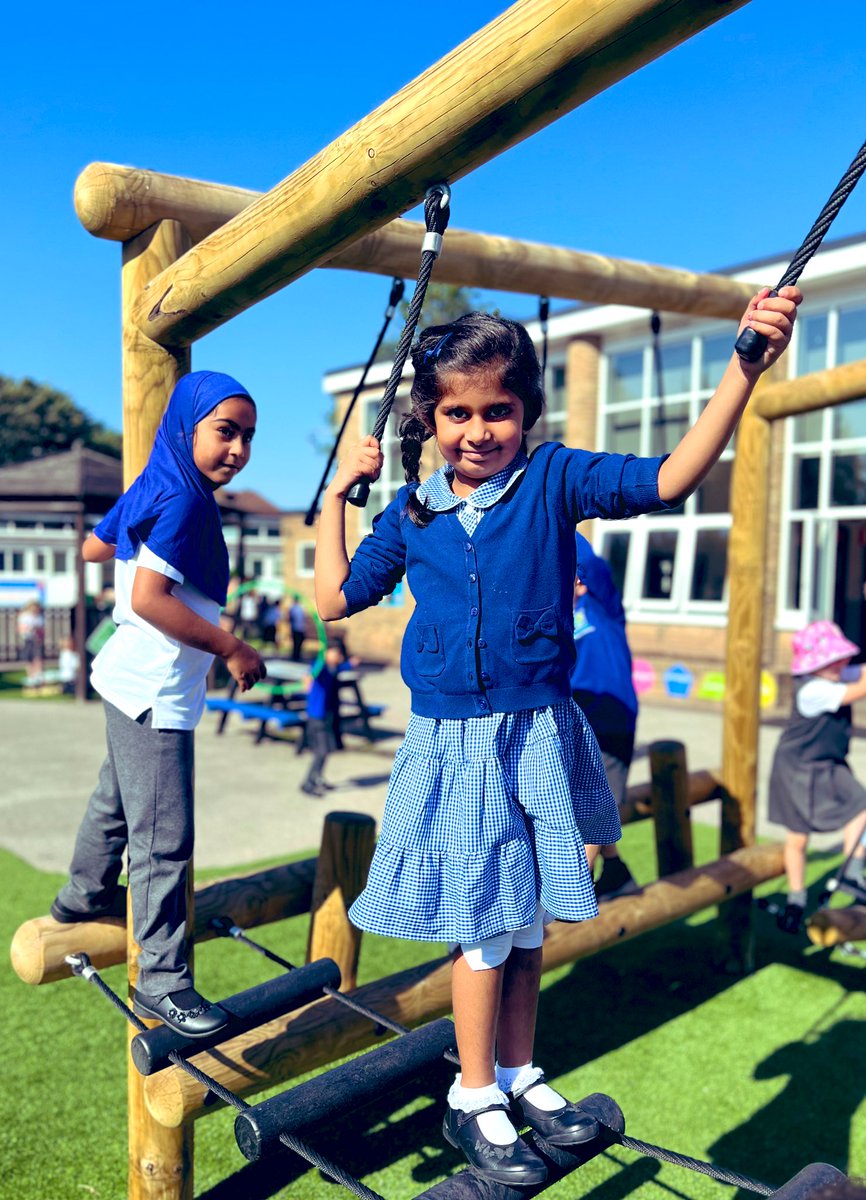 Lift Lea Forest - Official Account tweet media