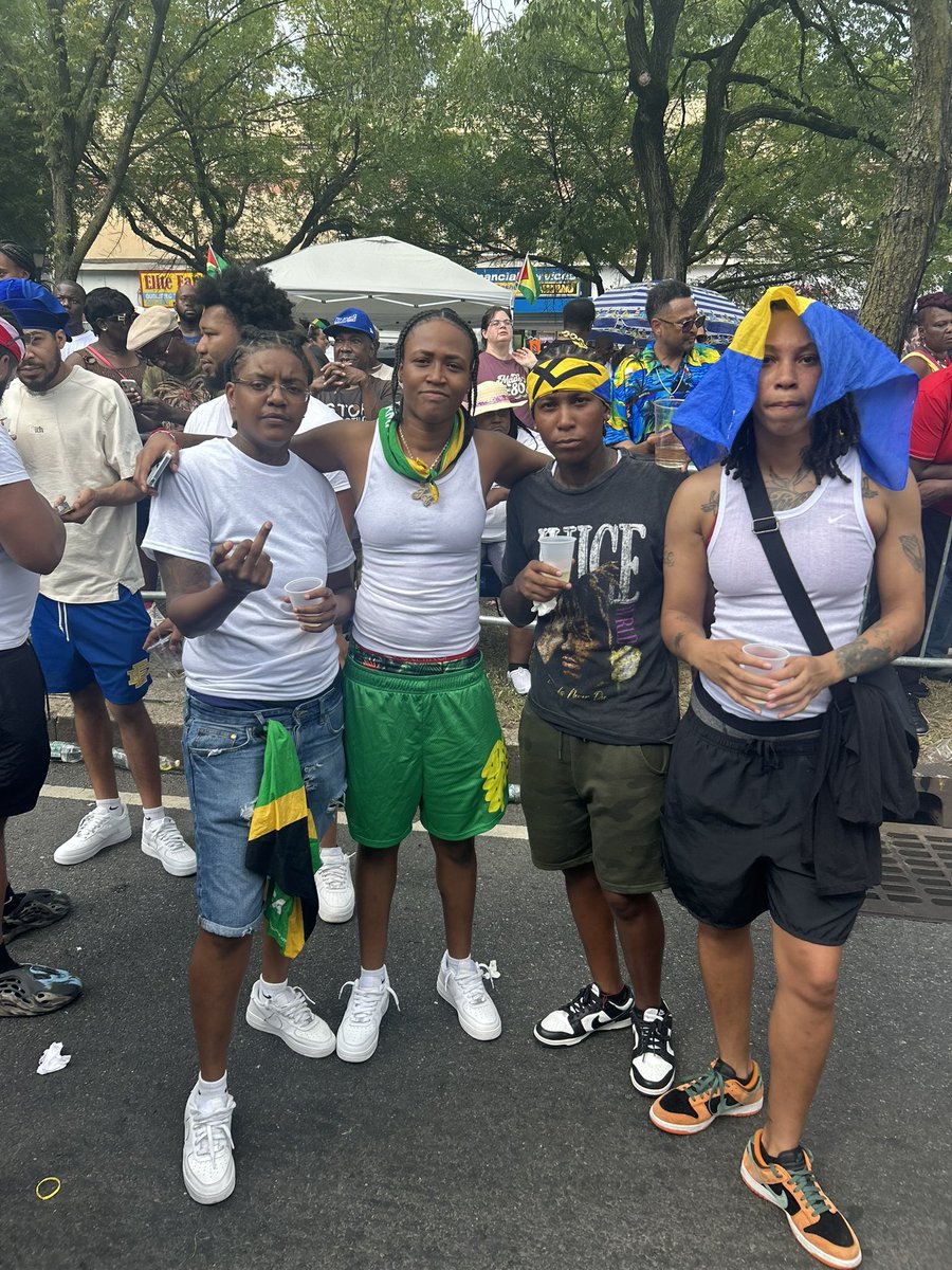 RichOffLooks's tweet image. #LaborDay2023