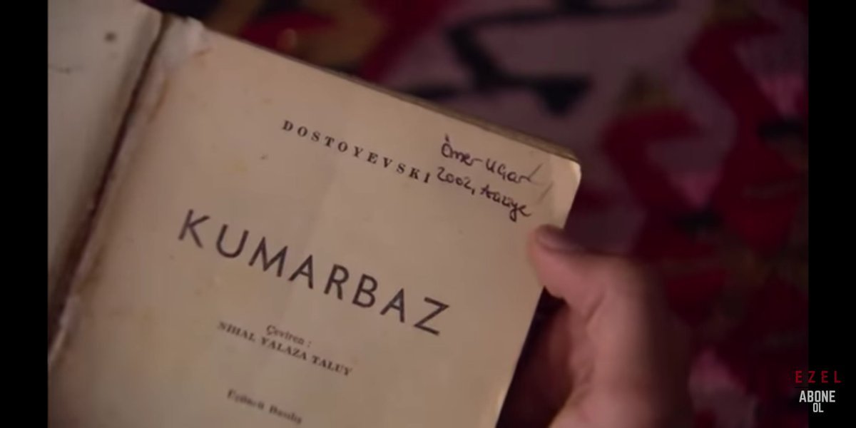 mizahgastesi's tweet photo. 1. Kumarbaz  

“…Eh, bilirsiniz işte, insanlar bir kaşık suda boğacakları bir kimseyle bile kimi zaman zorunlu ilişki kurarlar.”  Ezel de ölesiye nefret ettiği insanların arasına sızmış, onlarla dostça ilişkiler kurmuştur. https://t.co/7kQMTseuiZ