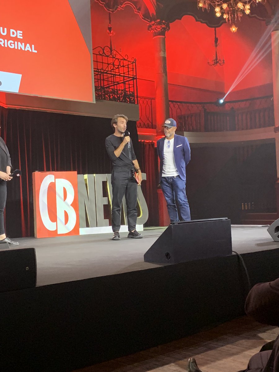 CB_News's tweet photo. Le prix du meilleur contenu de plateforme 100% original est décerné à « LOL qui rit sort » (@PrimeVideoFR)

#GPDM23 https://t.co/mAEAN6FUAm