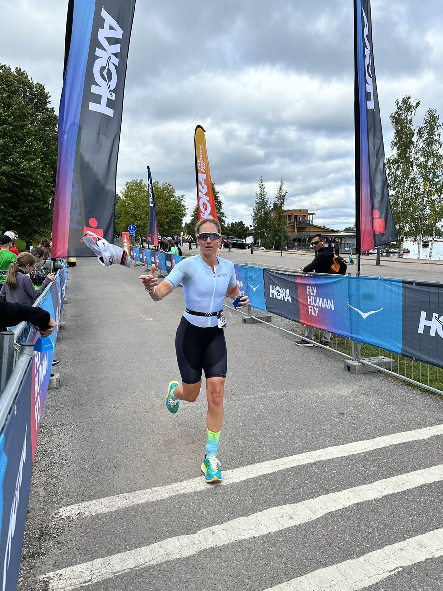 Lori Westcott tweet media