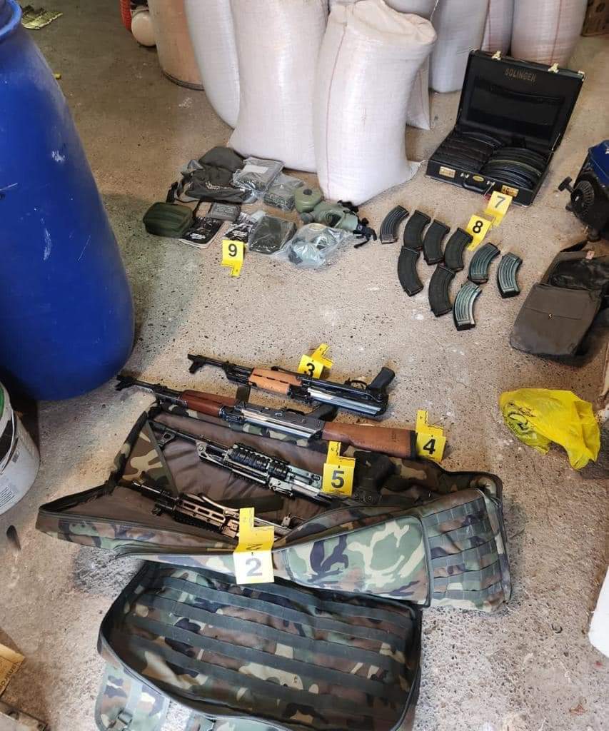 albinkurti's tweet photo. Another victory for RoL &amp; Security: Today @Kosovo_Police, in the presence of @NATO_KFOR, raided an arms depot in Zveçan used to smuggle weapons into Kosova for distribution to violent gangs. Military-grade arms such as automatic rifles, hand grenades&amp;explosives were confiscated. https://t.co/EUNPICdfft