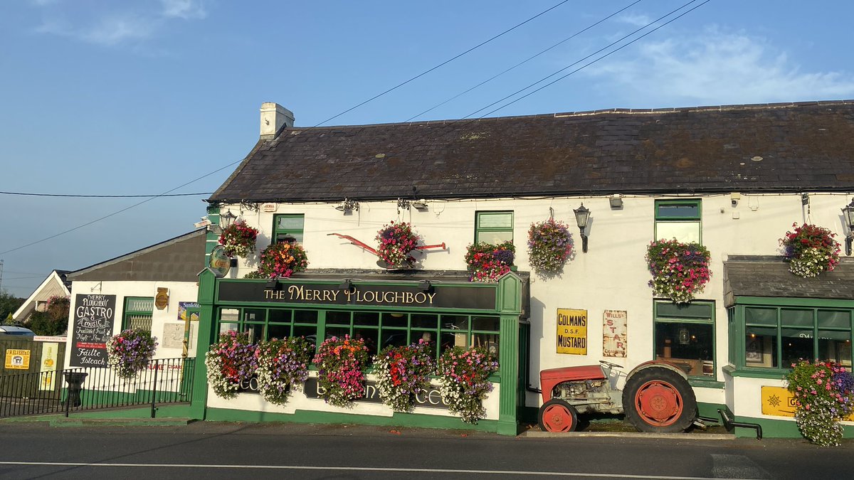Merry Ploughboy Pub tweet media