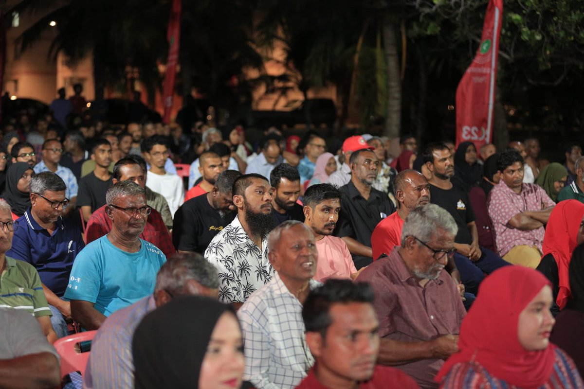 JPSecretariat's tweet photo. Qaumee Candidate 🇲🇻Qasim Ibrahim Gdh Thinadhoo gai baahvaa campaign jalsaa 
@qasimibrahim 
@ameenmaldives 

#HaaskandaalaaHamajeheyne 
#QasimAmeen2023 
#VoteQasim2023q https://t.co/8LnZmdgCwJ