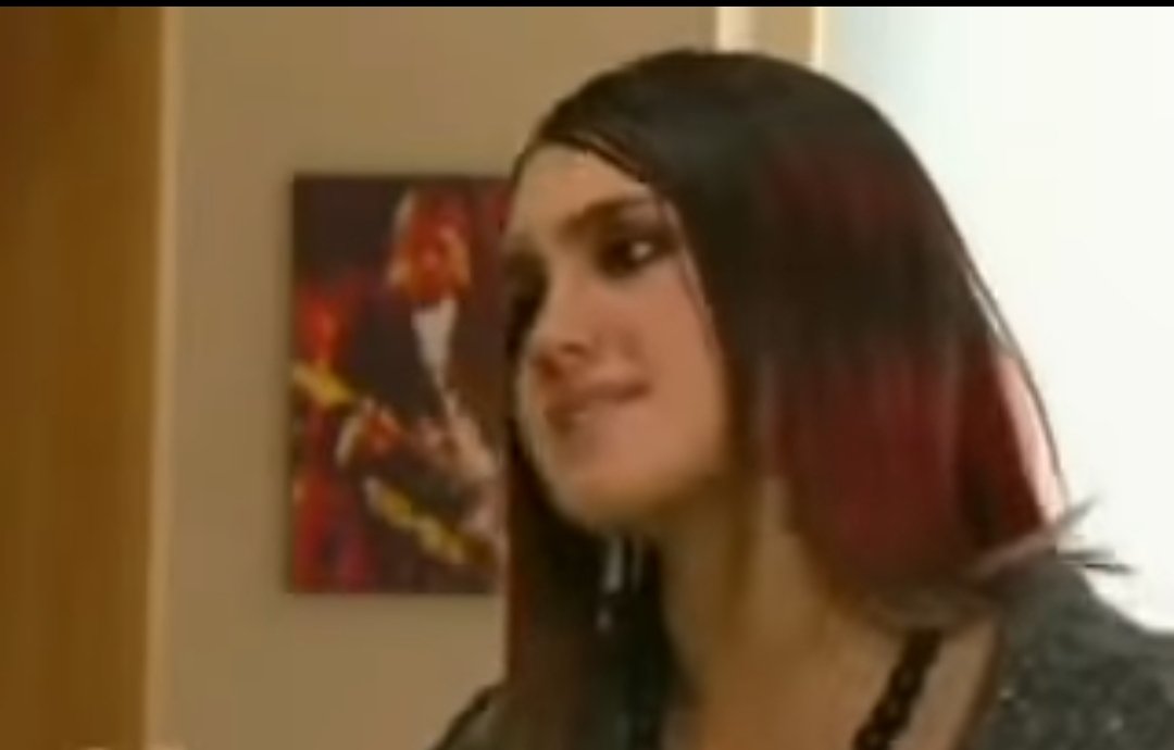 pardoraybr's tweet photo. - porque não pode dizer pelo menos uma única vez da sua vida o que vc pensa
-Me diz que coisas Lupita?
-ue às vezes vc é mesmo
- lupita no fundo todas somos iguais eu também tinha medo do bonequinho de plástico foi por isso que eu reagi assim com vc e com todo mundo
#Rebelde009 https://t.co/KYlSD9v292