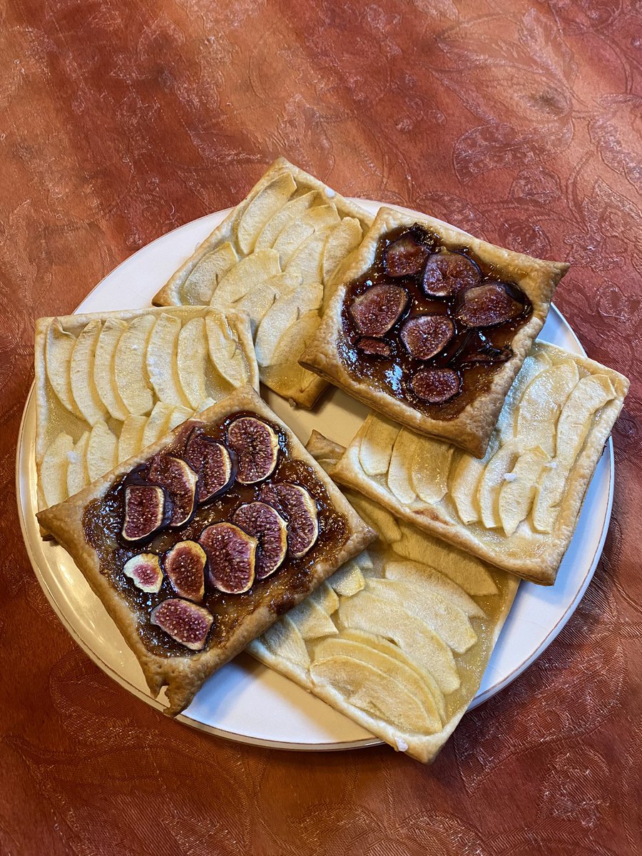 Petites tartelettes aux pommes et aux figues 🥰 faites maison