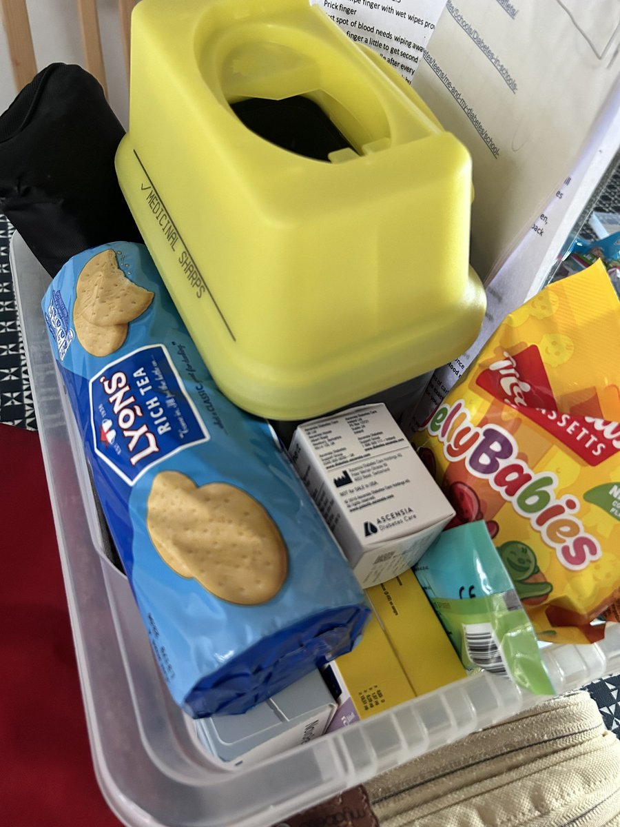 baby_hypo's tweet photo. Back to school tomorrow… massive box of supplies ready! #type1parenting #t1d #BacktoSchool2023 https://t.co/DT84lsRMU3