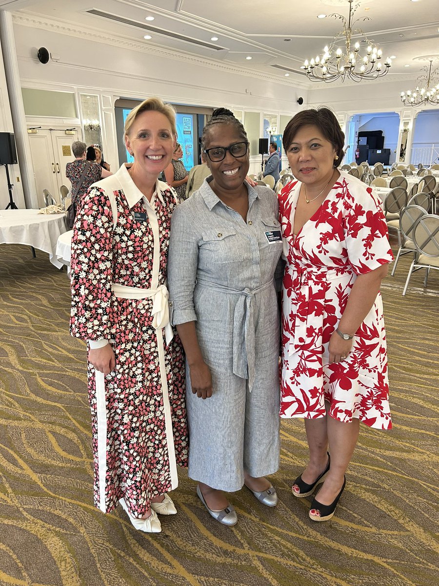 jen_cag's tweet photo. Really a privilege to be working with #FNFTeam on events like our symposium. To our attendees: Thank you for helping us grow ! @FNightingaleF #FNFinBloom @CuriousBecks @JessLSainsbury @GemmaStacey10 @Debs_Preston1 @GemmaStacey10 @AngelaKnightJa1 https://t.co/Vuc00XZk7D