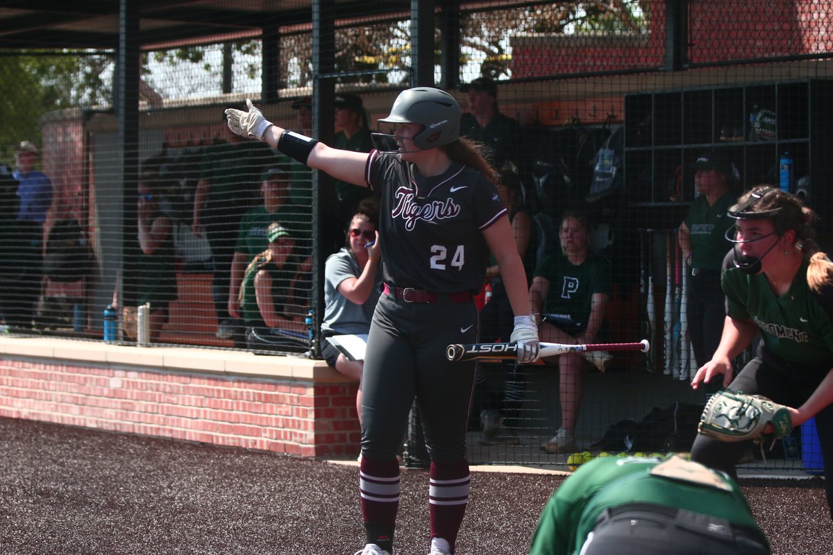 HEY! There is only 5 days left to sign up for camp!
Register at trinityuniversitysoftballcamps.com