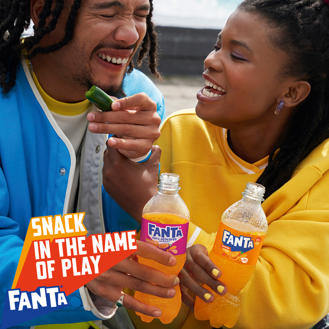 Fanta_PT's tweet photo. Quando encontras a tua snack crew...Não a deixes escapar! 😉 #OsSnacksPedemFanta #SnackInTheNameOfPlay https://t.co/QRCJwOBUfv