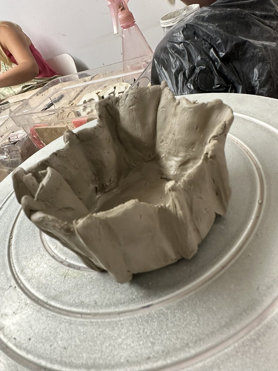 primaryteachew's tweet image. Back on another 6 week pottery course - this is hopefully going to look much better when it’s glazed 🙈

I’m going to trust the process! 😂 #ThrivingNotSurviving