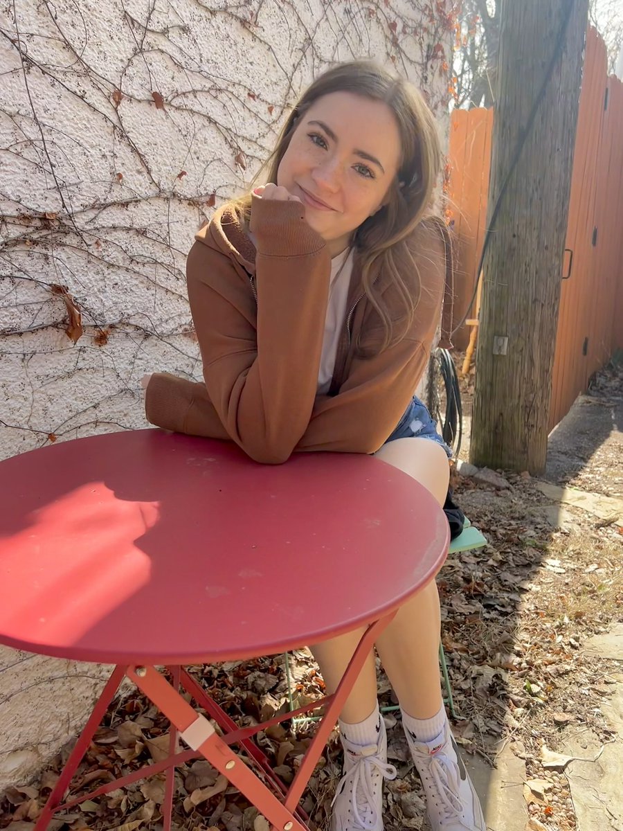 #StaffFeature Emily Miller! Emily is involved in many things around school, including being a Student Athletic Trainer <a href="/ColtsSportsMed/">Dennis Munk</a>, Boys Basketball Manager <a href="/CampusColtBball/">Campus Colt Basketball</a>, Link Leader <a href="/crew_campus/">Link Crew Campus High</a>, and NHS! Her favorite drink from the coffee shop is the Blackout.