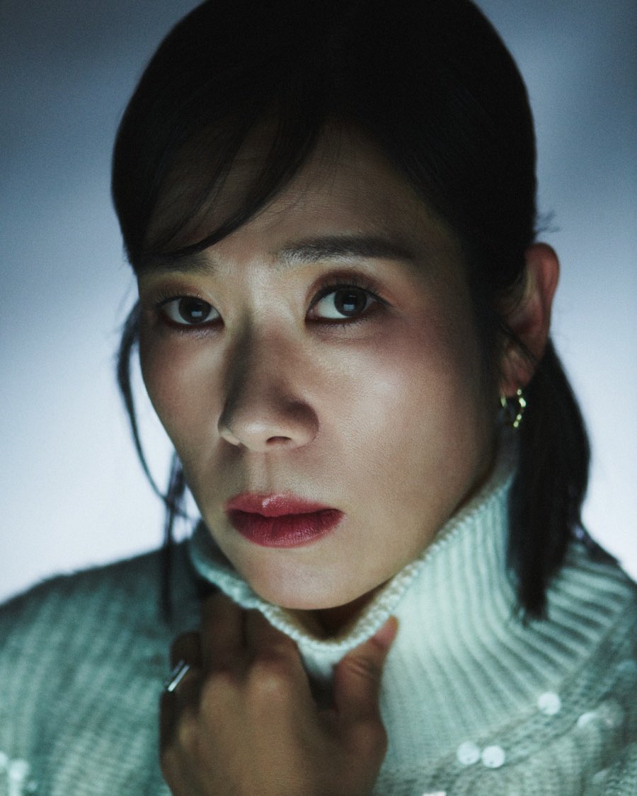 saturnecheri's tweet image. ยอมฮเยรัน ได้เล่าถึงการที่ต้องถ่ายซีนใต้น้ำในเรื่อง #MaskGirl โดยที่ตัวเธอมีอาการกลัวน้ำและต้องรวบรวมความกล้าอย่างมาก

🤍 : เพราะว่าฉันกลัวมากๆ ฉันก็เลยบอกกับทางคุณผู้กำกับไปตั้งแต่แรกเลยค่ะ ว่า 

'ถ้าไม่ทำอะไรสักอย่างกับฉากนี้ฉันก็เล่นไม่ได้นะคะ'

#마스크걸
#염혜란 #YeomHyeran