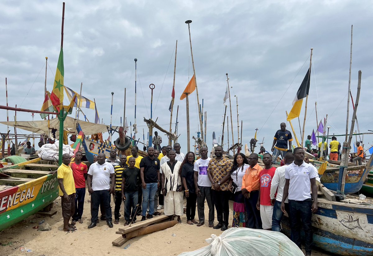 GNPCGhana's tweet image. Our broad consultative process continues today with engagements of community leaders, fisherfolk, canoe owners and other key partners in Pebi, Hini, Anomabo and Biriwa all in the greater Saltpond enclave.

#SFDP #CommunityEngagement #SocialProtection #CSR #Saltpond…