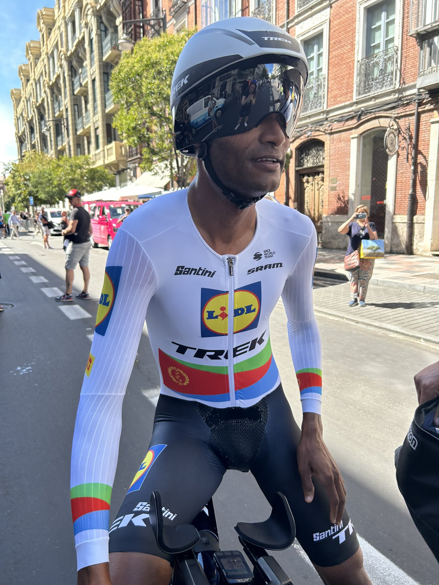 Lidl Trek on X This TT suit LaVuelta23 https t L3bZQhBD5j X