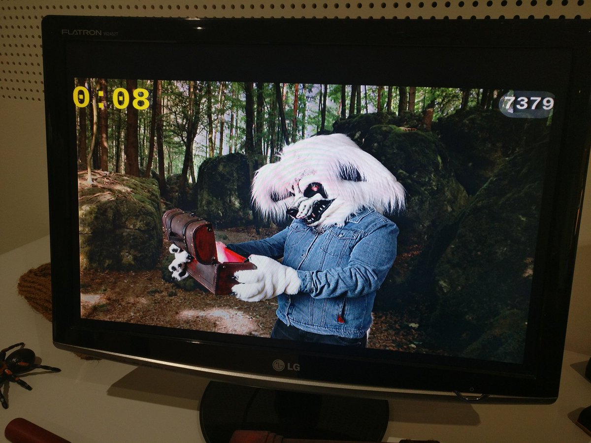 EF FursuitPhotoshoot tweet media