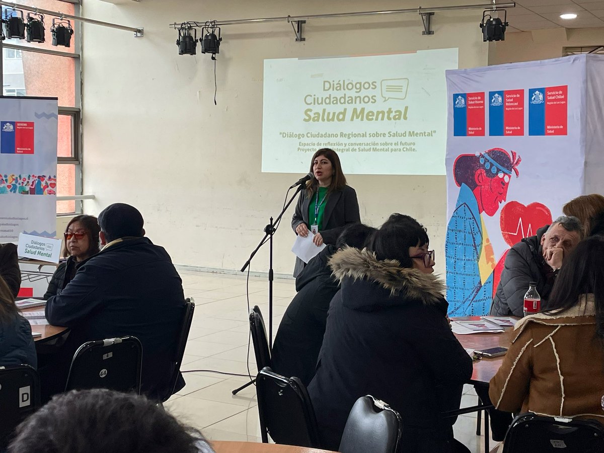 seremisalud10's tweet photo. 🟢 Con una gran convocatoria comenzamos el #DialogoDeSaludMental en la Región de Los Lagos.
Juntos #ConstruyendoSaludMental https://t.co/GDf21TdpCG
