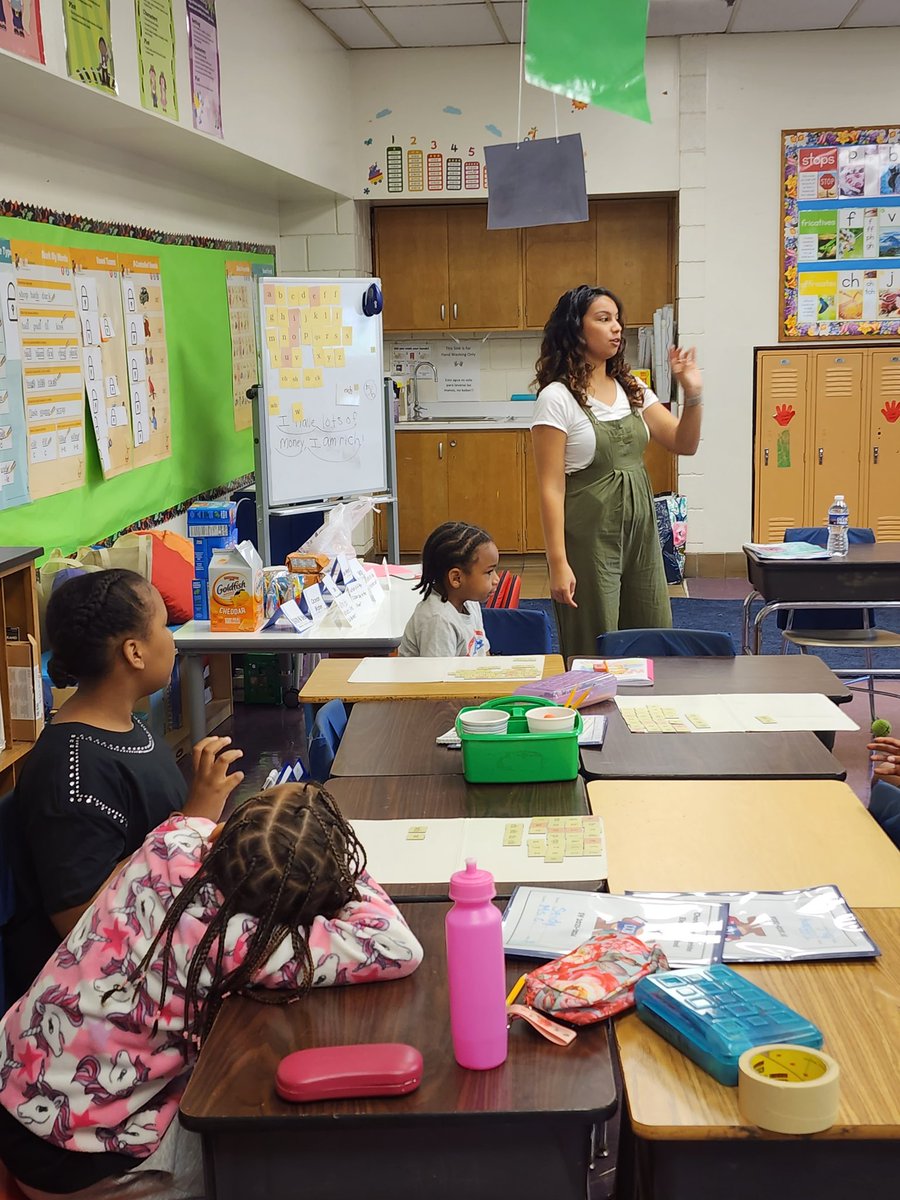 PrincipalWunder's tweet photo. So proud to see #CCB34 FUNdations & Heggerty up and running. I am so lucky to have such an amazing staff!! @BaltCitySchools @SonjaSantelises @John_L_Davis_Jr @PlaceTos https://t.co/HjfsiRR363