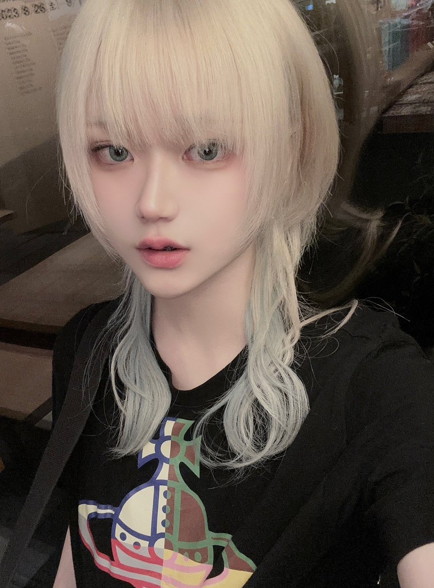 ロングウルフなった https://t.co/f81v0GXKT8
