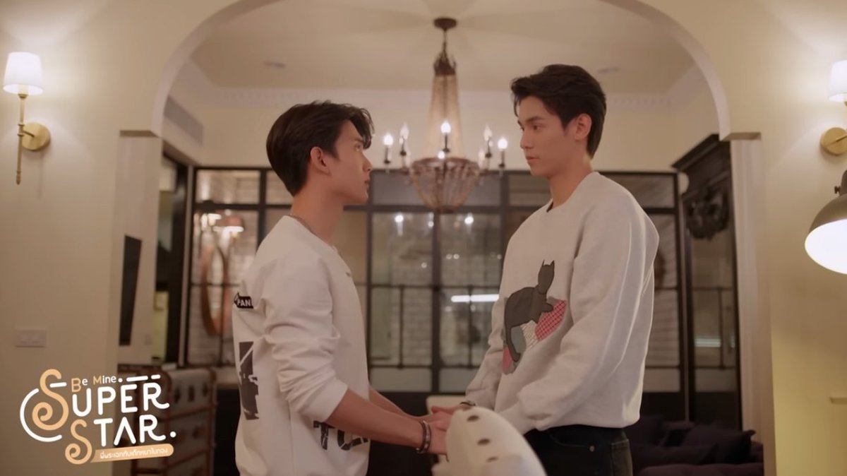 JaFirstFeri's tweet image. This scene is so beautiful💚🧡
#BMSSep10 #BeMineSuperStar #พี่พระเอกกับเด็กหมาในกอง