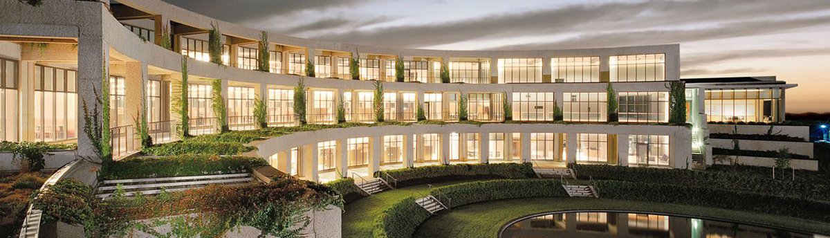 The NAVCC's Packard Campus in Culpeper, Virginia is having its annual Open House on Saturday October 7!

Tours are free, but advance registration is required: tickets will become available at 9 a.m. EDT on Thursday, September 7.

See all the details here: loc.gov/programs/audio…