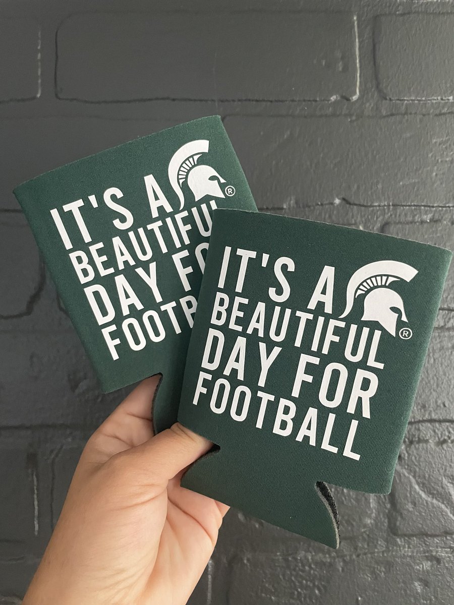✨ HI! I’m going to do the thing where after a  win  I giveaway two free koozies again! Hoping we have more than 5 opportunities for this season. 🙃🙂

RE-TWEET for a chance to win! I’ll pick a name Thursday morning. 💚🤍