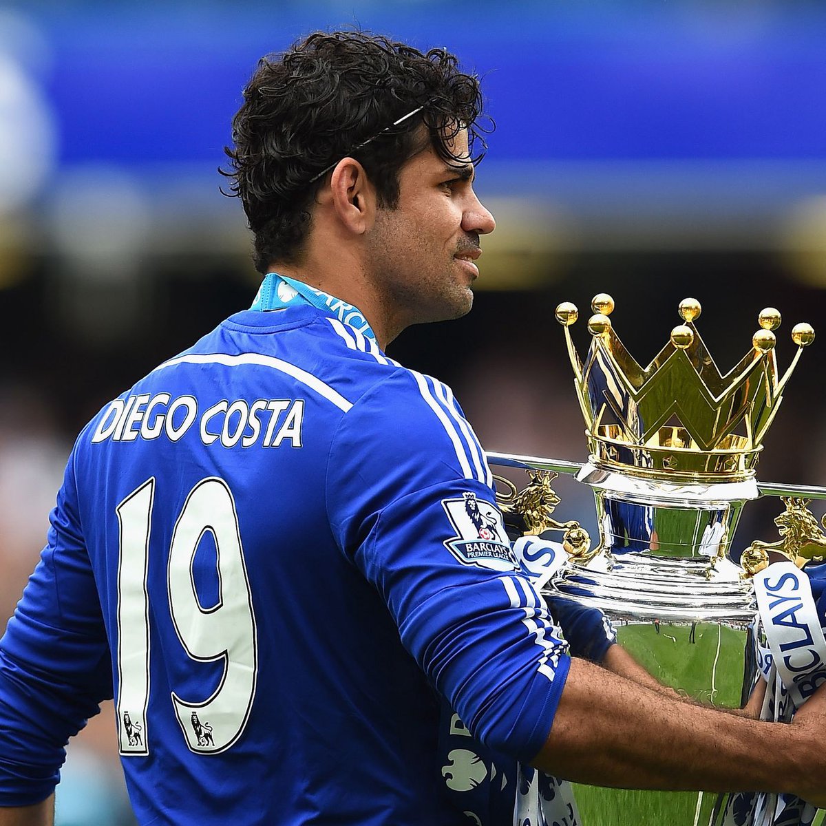 htvtc21's tweet photo. Diego Costa's time at Chelsea is often forgotten. he only played for 2½ seasons with some injury issues but he managed to achieve a lot:

• he scored on his debut
• scored 7 goals in his first four Premier League games, which is still a record today
• won Player of the Month in his first month, won it again later on
• PFA Team of the year
• 59 goals, 23 assists, 120 games
• 2 Premier League titles
• 1 League Cup