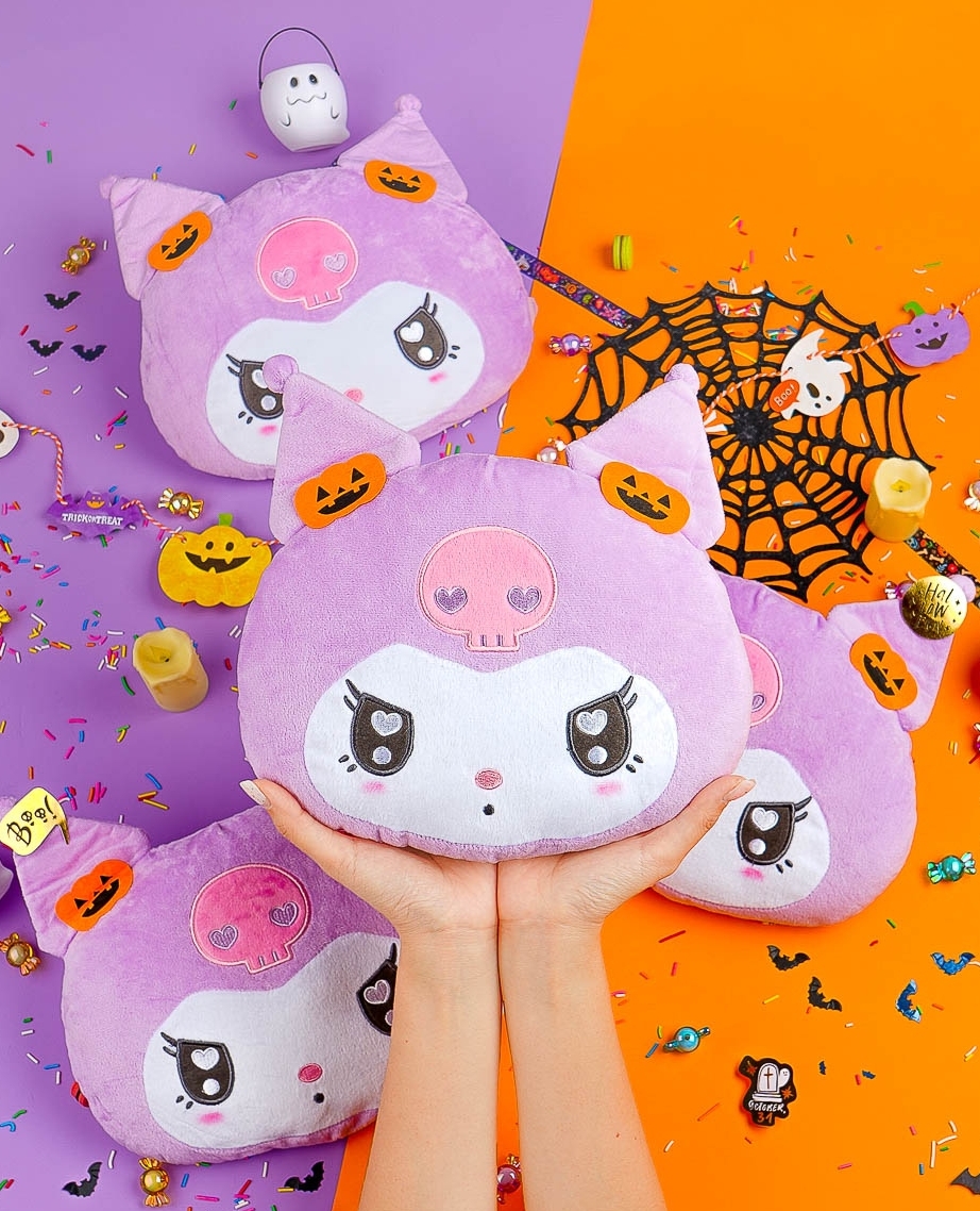 KawaiiBoxCo's tweet photo. ๐ SNEAK PREVIEW! ๐ Halloween is Kuromiโs birthday! ๐ Celebrate with this Kawaii Box-exclusive Sanrio collab plushie. ๐ป Sign up now to get yours! ๐ฅฐ
#kawaiibox #kuromi #kuromiplushie #halloween #halloweenbox https://t.co/PdsTshq9bg