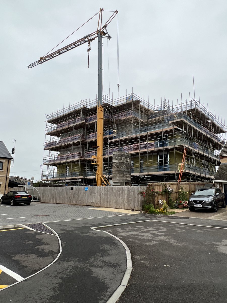 20 apartments in Porthcawl are being constructed by @Paramount_Int  for <a href="/ValleysToCoast/">Valleys to Coast</a>. Works are currently ahead of programme and due to complete in Spring 2024.