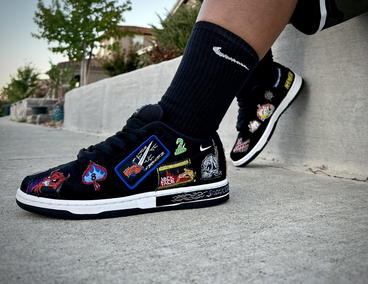 shilohnsam's tweet photo. 30 days of dunks continue going strong on day 23 π€? I believe @trudyspeaks π€π€ with #dunksondeck and #weekofcollabs #nike #sneakerfreaker #kotd
#nike #kicks #kickstagram #dailysole #kicksoftheday #Irkicksondeck #thesneakerluminati #kicksonfire #snkrsliveheatingup https://t.co/CEO2qHbOss