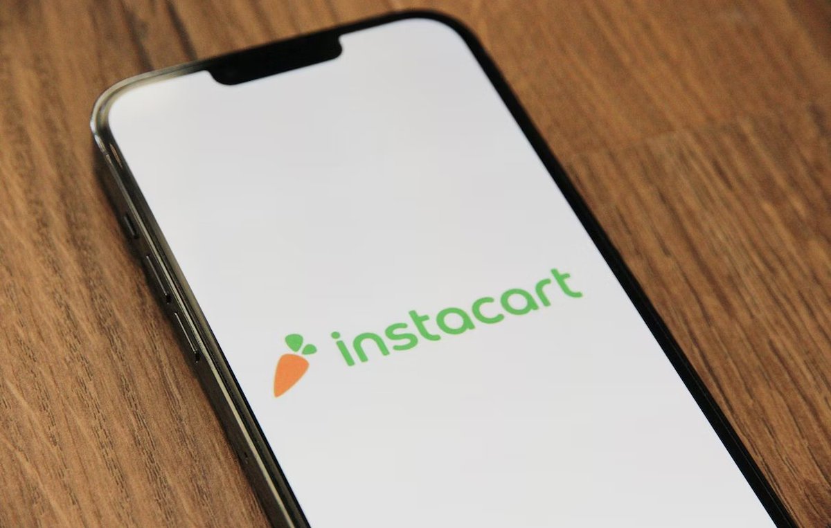 ILRReview's tweet photo. New! Adversaries or Cross-Organization Co-workers? Studying Instacart shoppers @maffiemd finds algorithmic management pushes them to mistreat in-store staff. Yet frequent interactions lead to cooperative, cross-organization co-worker relationships.
https://t.co/hao8zvSZ0B https://t.co/oIwZHdEALm