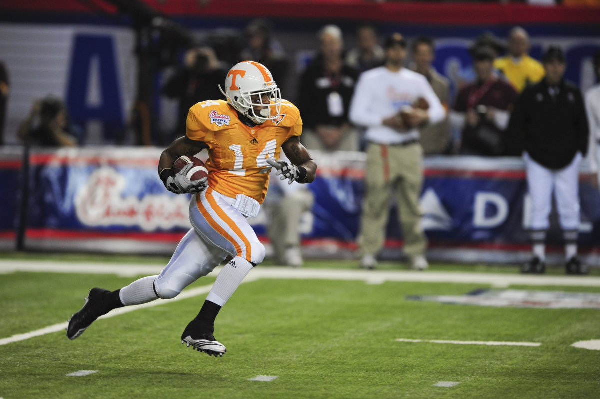 Thank you for the offer! <a href="/Vol_Football/">Tennessee Football</a>
#GBO
 <a href="/coachjoshheupel/">Josh Heupel</a> <a href="/CoachTimBanks/">Tim Banks</a> @CoachEkelerUT <a href="/CoachORourke/">Danny ORourke</a> @Rivals_Clint <a href="/VeronaWildcatFB/">Verona Area Wildcat Football</a> <a href="/smsbacademy/">SoundMind SoundBody®</a> <a href="/allenTrieu/">Allen Trieu</a> <a href="/evan_flood/">Evan Flood</a> <a href="/Bryan_Ault/">Bryan Ault - Midwest Scout</a> <a href="/JakeKoco/">Jake Kocorowski</a> <a href="/PrepRedzoneWI/">Prep Redzone Wisconsin</a> <a href="/CoachBlackwell_/">Curtis Blackwell II</a> <a href="/247recruiting/">247Sports Recruiting</a> <a href="/247Sports/">247Sports</a>